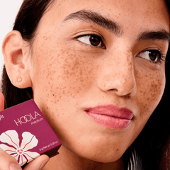 Benefit Mini Hoola Matte Bronzer Bronzer - XOXO cosmetics