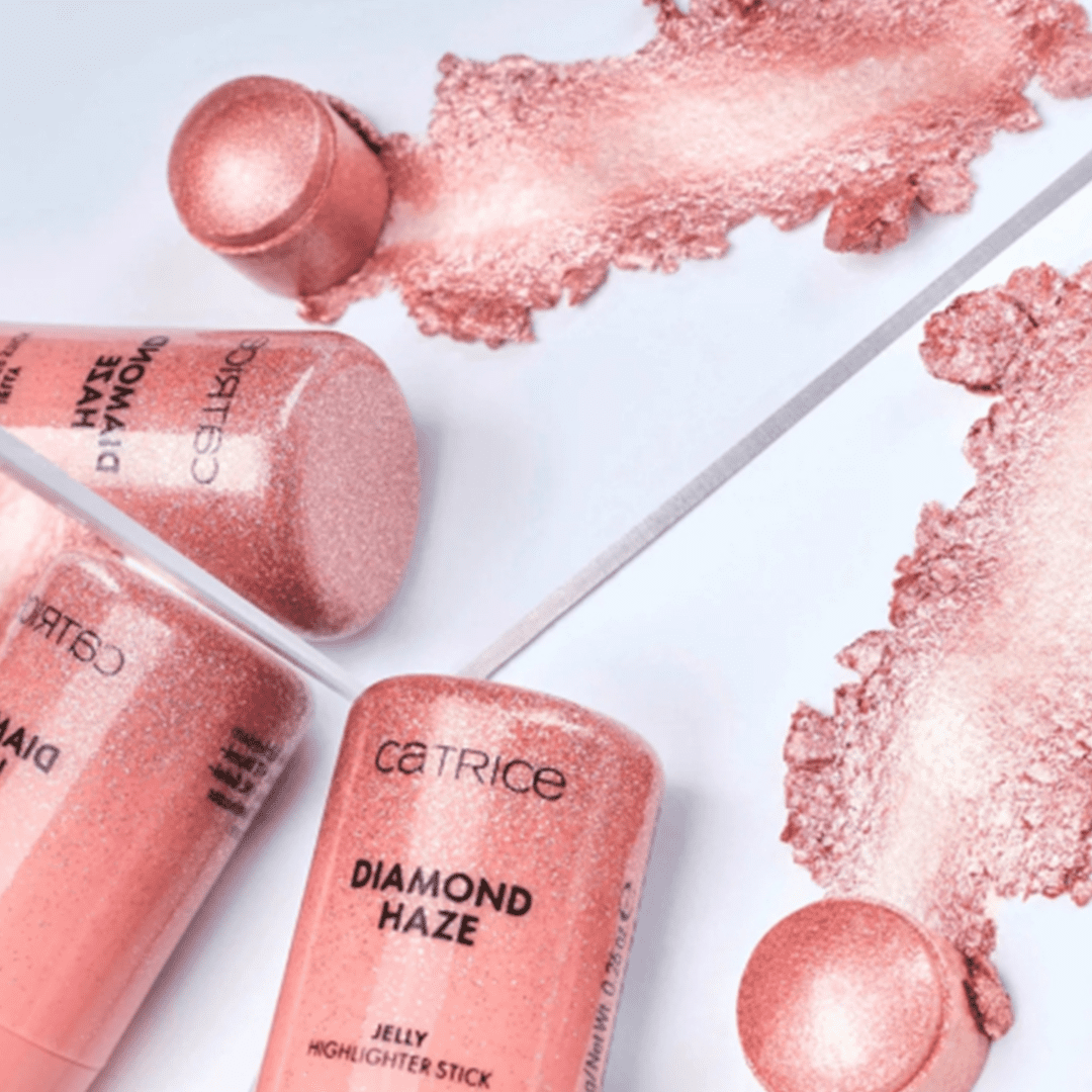 Catrice Diamond Haze Jelly Highlighter Stick - 010 Born To Sparkle Highlighter - XOXO cosmetics