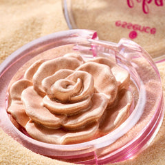 Essence Aloha, Babes! Flower Highlighter - 01 Paradise. Glow. Repeat. Highlighter - XOXO cosmetics