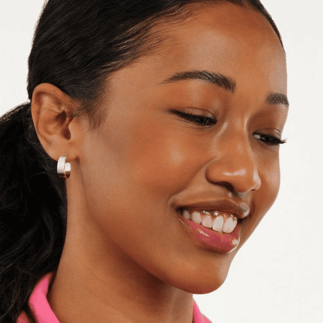 Essence Sun Club Matte Bronzing Palette - 10 Better Than Vacation Tan Bronzer - XOXO cosmetics