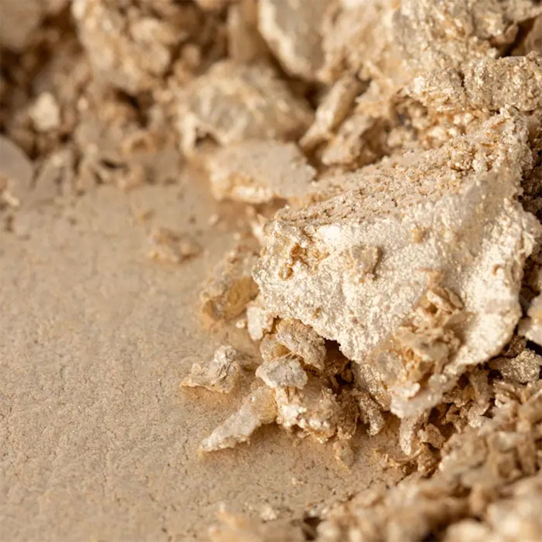 OFRA Highlighter - Gum Drop Highlighter - XOXO cosmetics