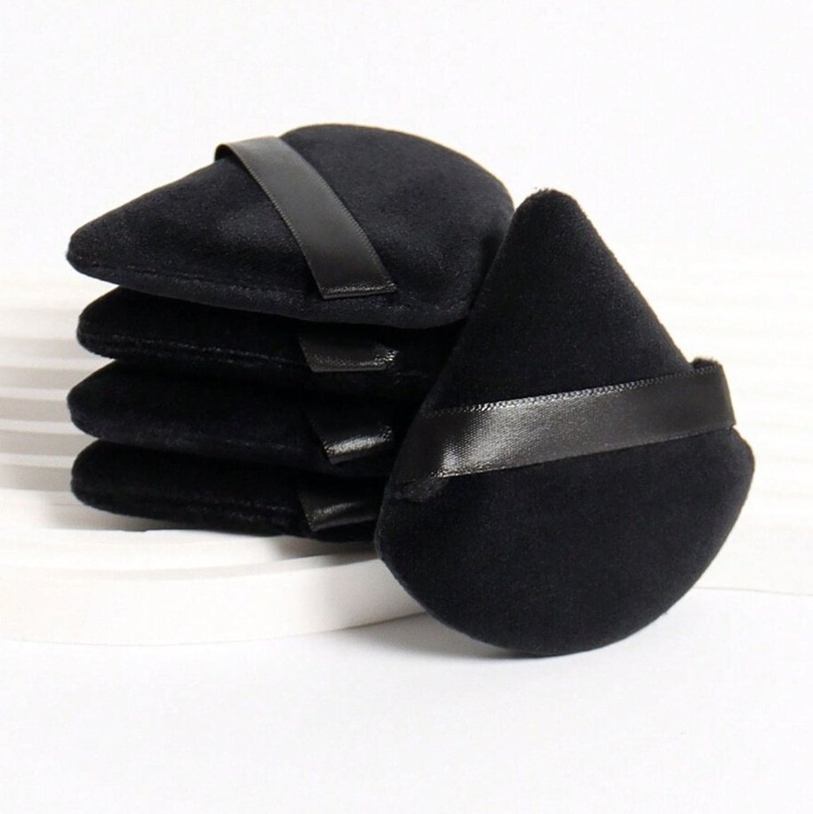 SHEIN 1pcs Triangle Shaped Velvet Powder Puff Makeup Tools - XOXO cosmetics