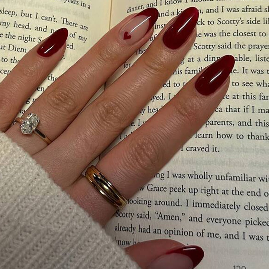 SHEIN 24pcs Almond Shaped Red French Tip With Heart Pattern Press On Nails Press On Nails - XOXO cosmetics