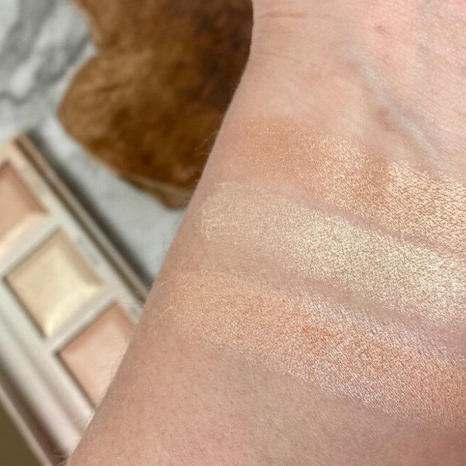 Essence CHOOSE Glow highlighter palette Highlighter - XOXO cosmetics