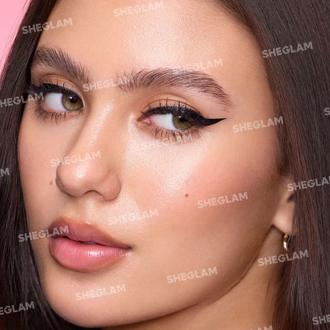 SHEGLAM On Fleek Long Lasting Liquid Eyeliner - Black