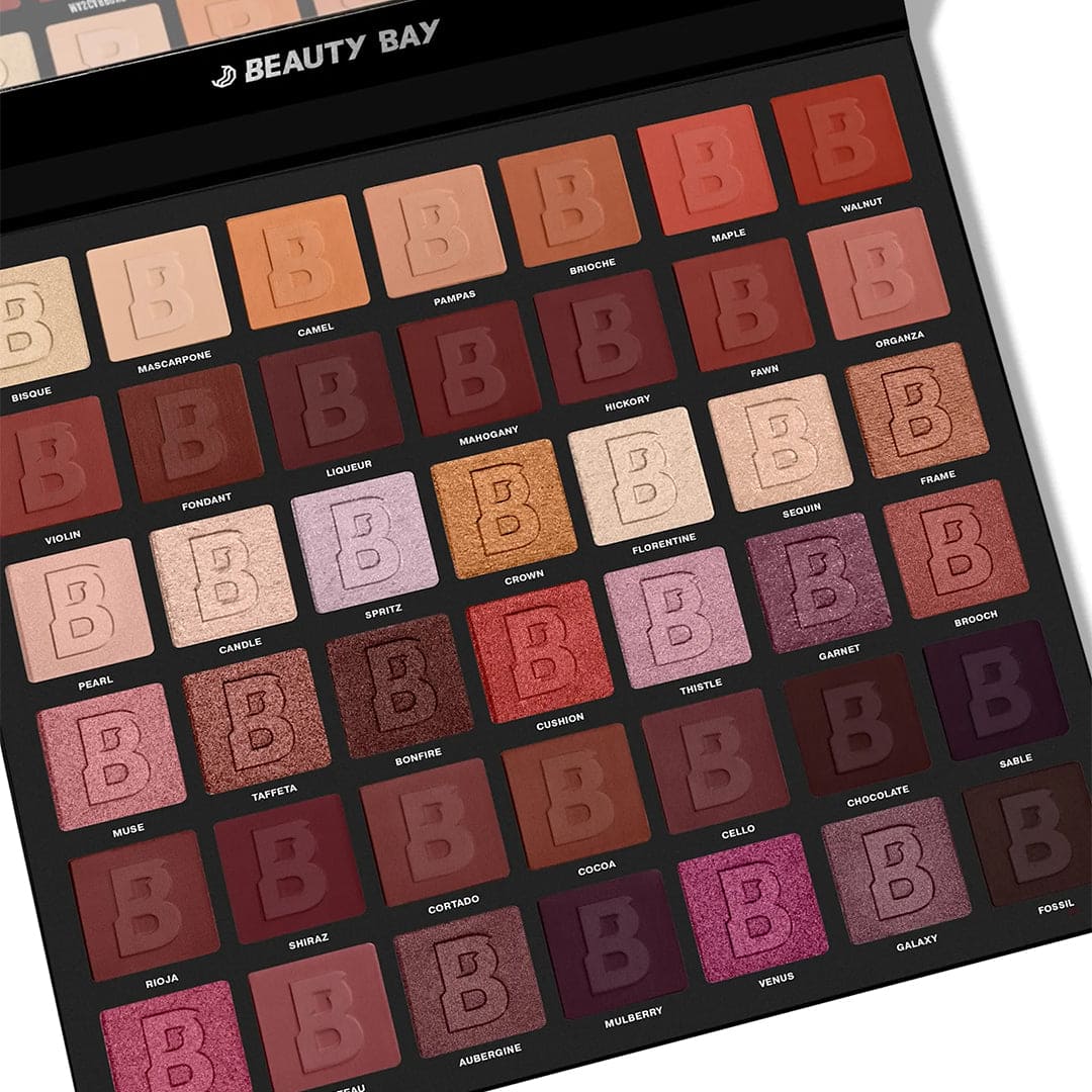 Beauty Bay Rich 42 Colour Palette Eyeshadow - XOXO cosmetics