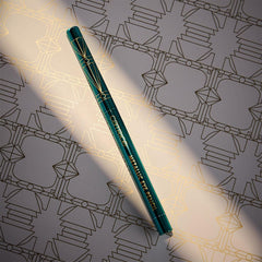 Catrice Festive Treasures Metallic Eye Pencil Eyeliner - XOXO cosmetics