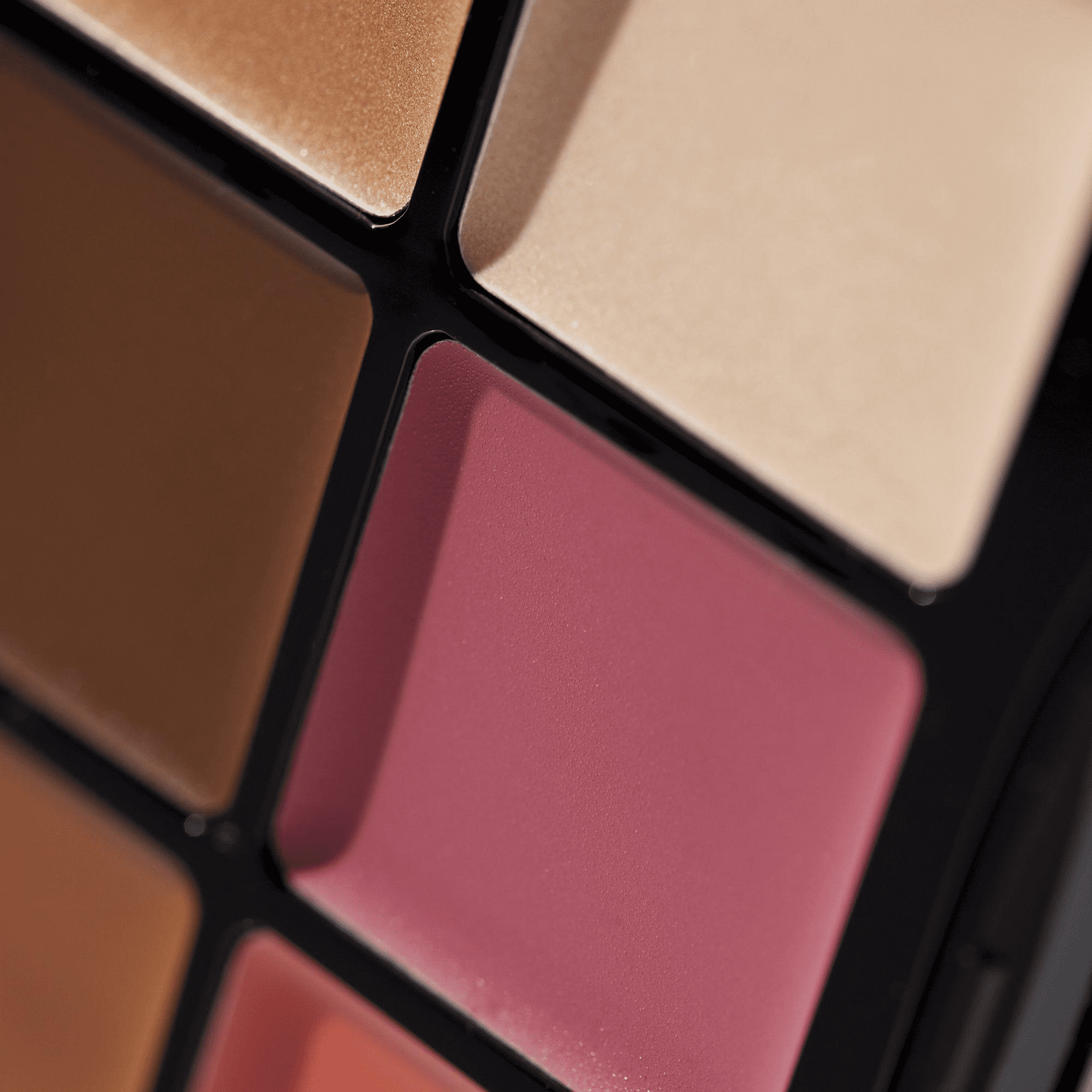 Catrice Magic Shaper Face Cream Palette - 010 Holy Grail Face Palette - XOXO cosmetics