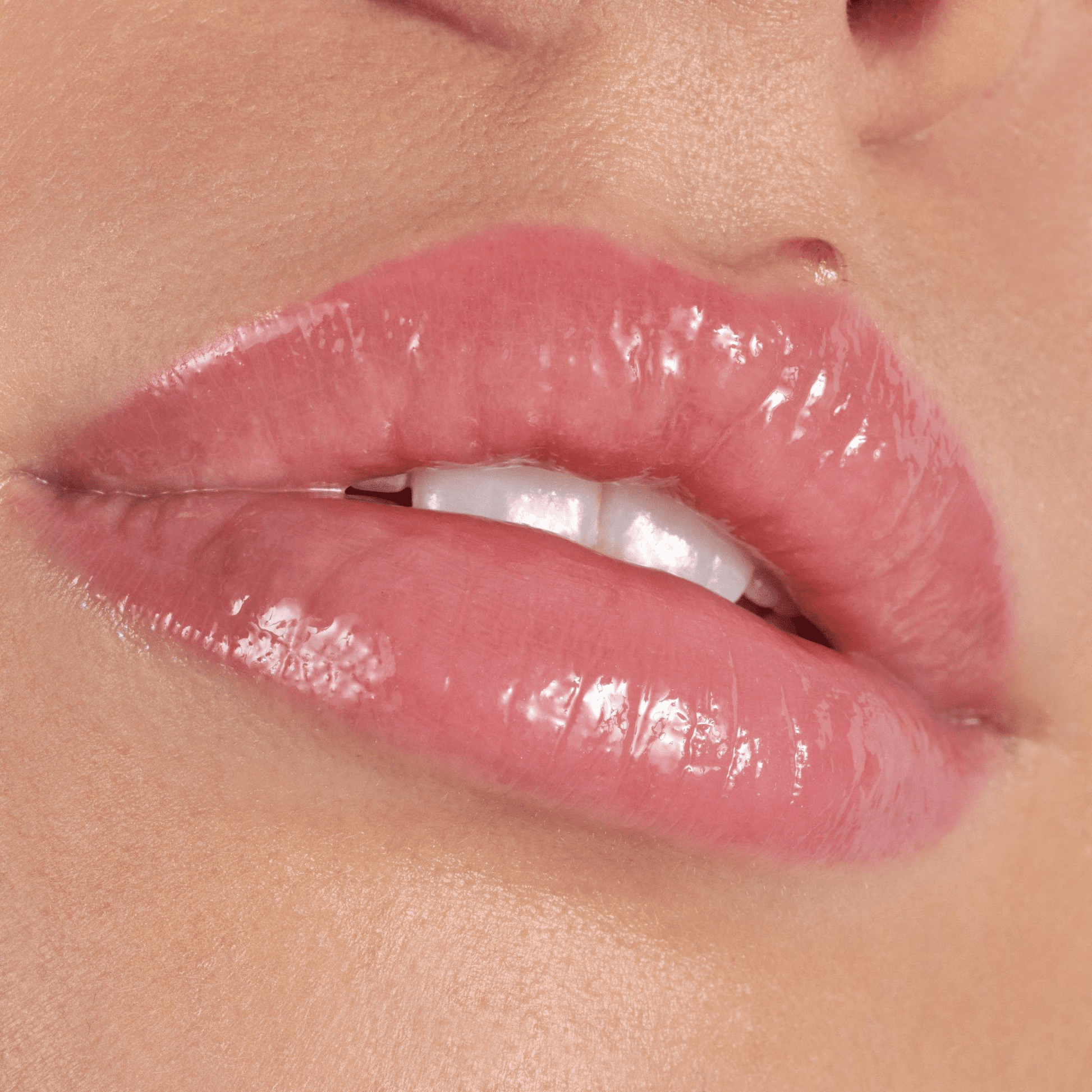 Catrice Plumping It Up Lip Booster With Menthol Lip Plumper - XOXO cosmetics