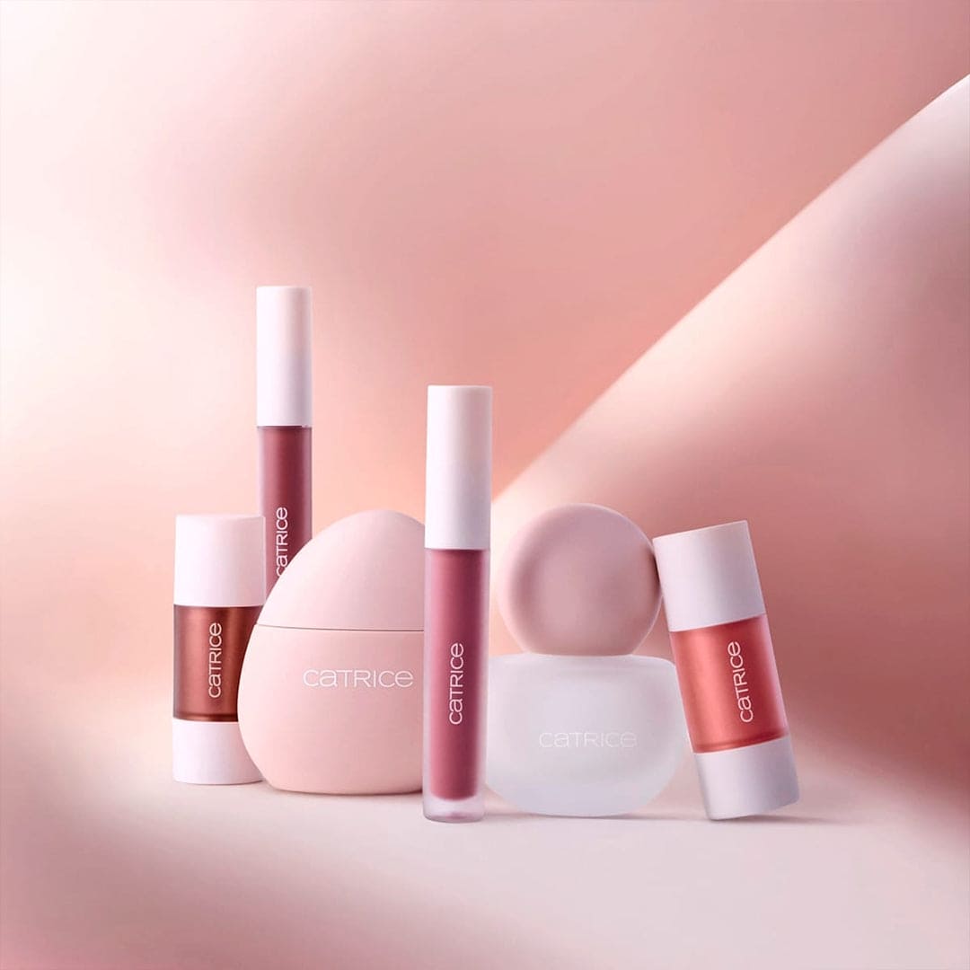 Catrice Soft Embrace Liquid Shimmer Blush Blush - XOXO cosmetics