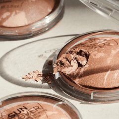 Catrice Sun Lover Glow Baked Bronzing Powder - 010 Sun-Kissed Bronze Bronzer - XOXO cosmetics