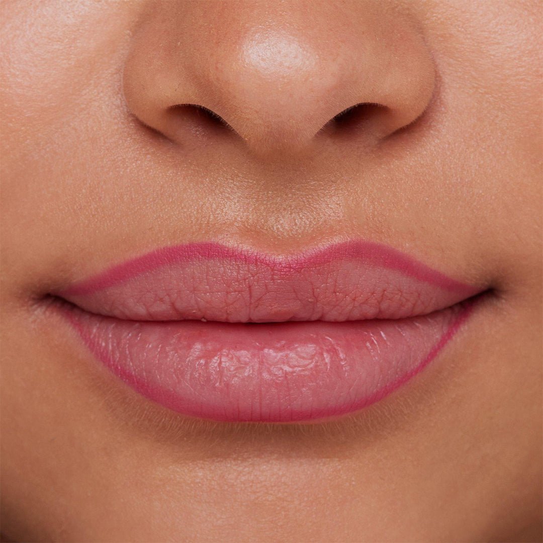 Essence 8H Matte Comfort Lipliner Lip Liner - XOXO cosmetics