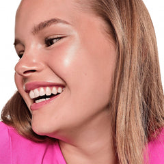 Essence Baby Got Glassy Glow - 10 Golden Aura Highlighter - XOXO cosmetics