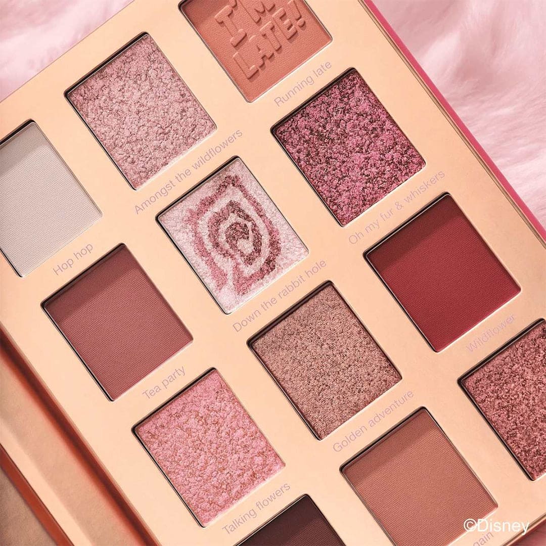 Essence Disney Alice in Wonderland Eyeshadow Palette - 02 Running As Fast As I Can Eyeshadow - XOXO cosmetics