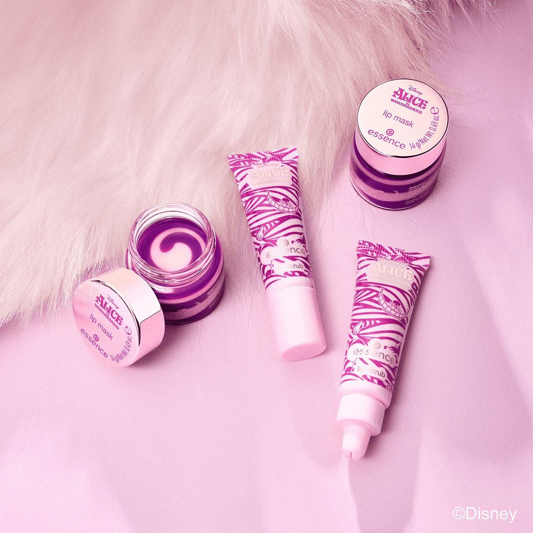 Essence Disney Alice in Wonderland Lip Scrub - 01 Smirk & Smile Lip Scrub - XOXO cosmetics