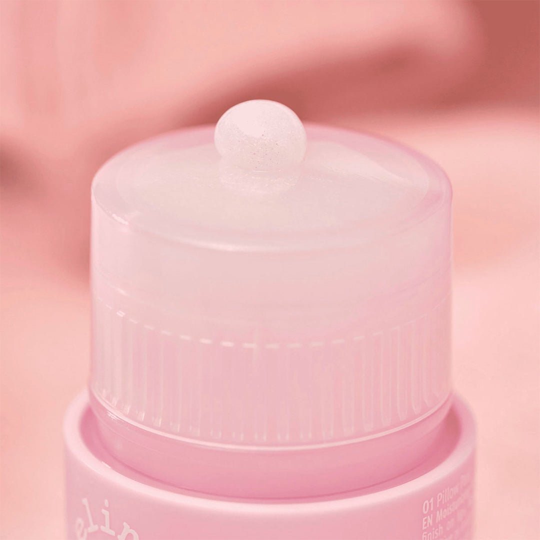 Essence Feeling Comfy Plumping Lip Glow - 01 Pillow Pout Lip Oil - XOXO cosmetics