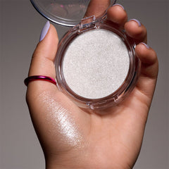 Essence My Heart Beats Disco Glitter Highlighter Highlighter - XOXO cosmetics