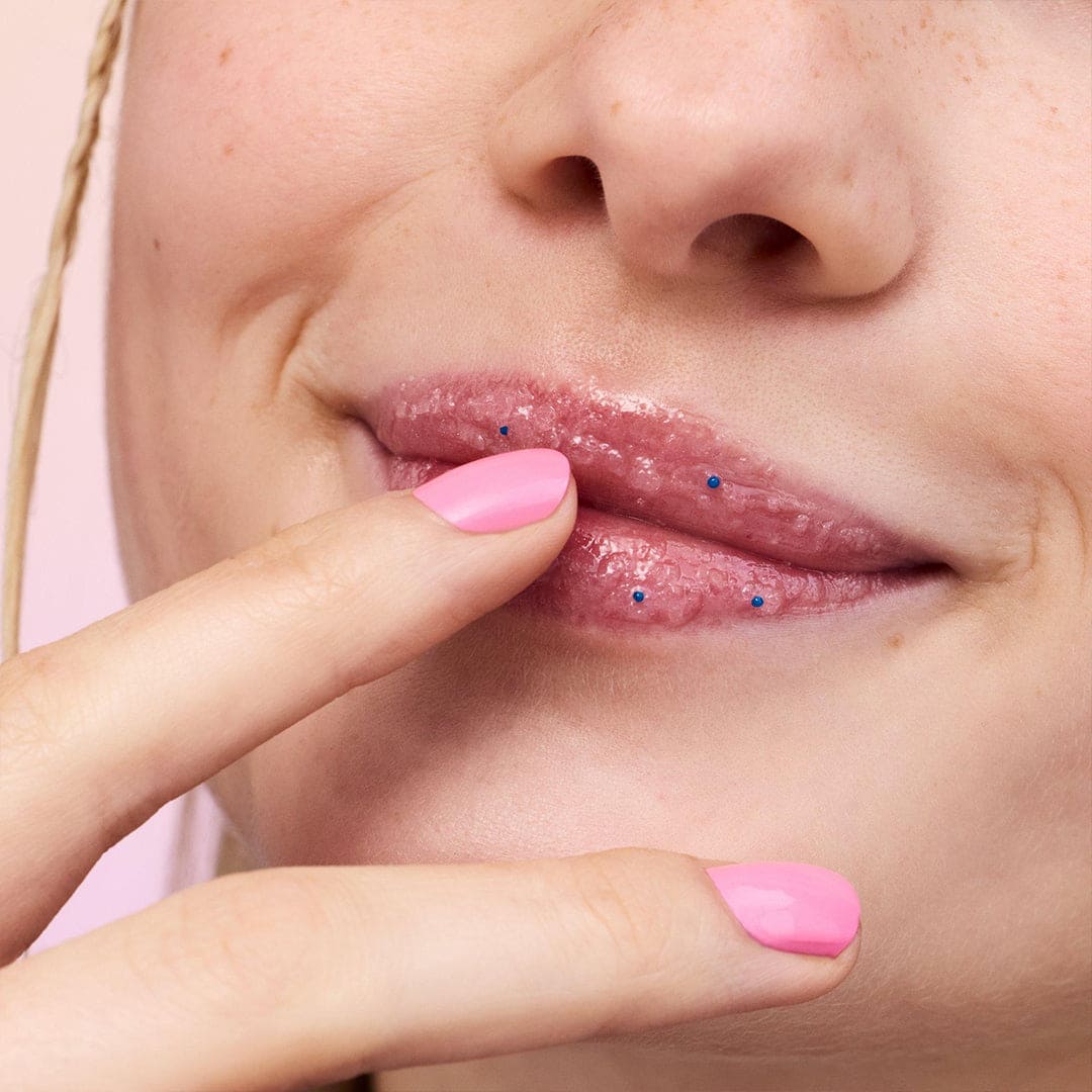 Essence Superman Lip Scrub Lip Care - XOXO cosmetics