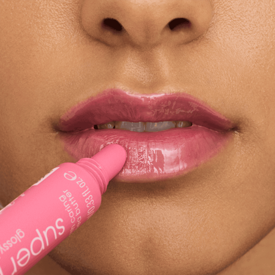 Essence The Super Peptide Glossy Treatment Lip Care - XOXO cosmetics