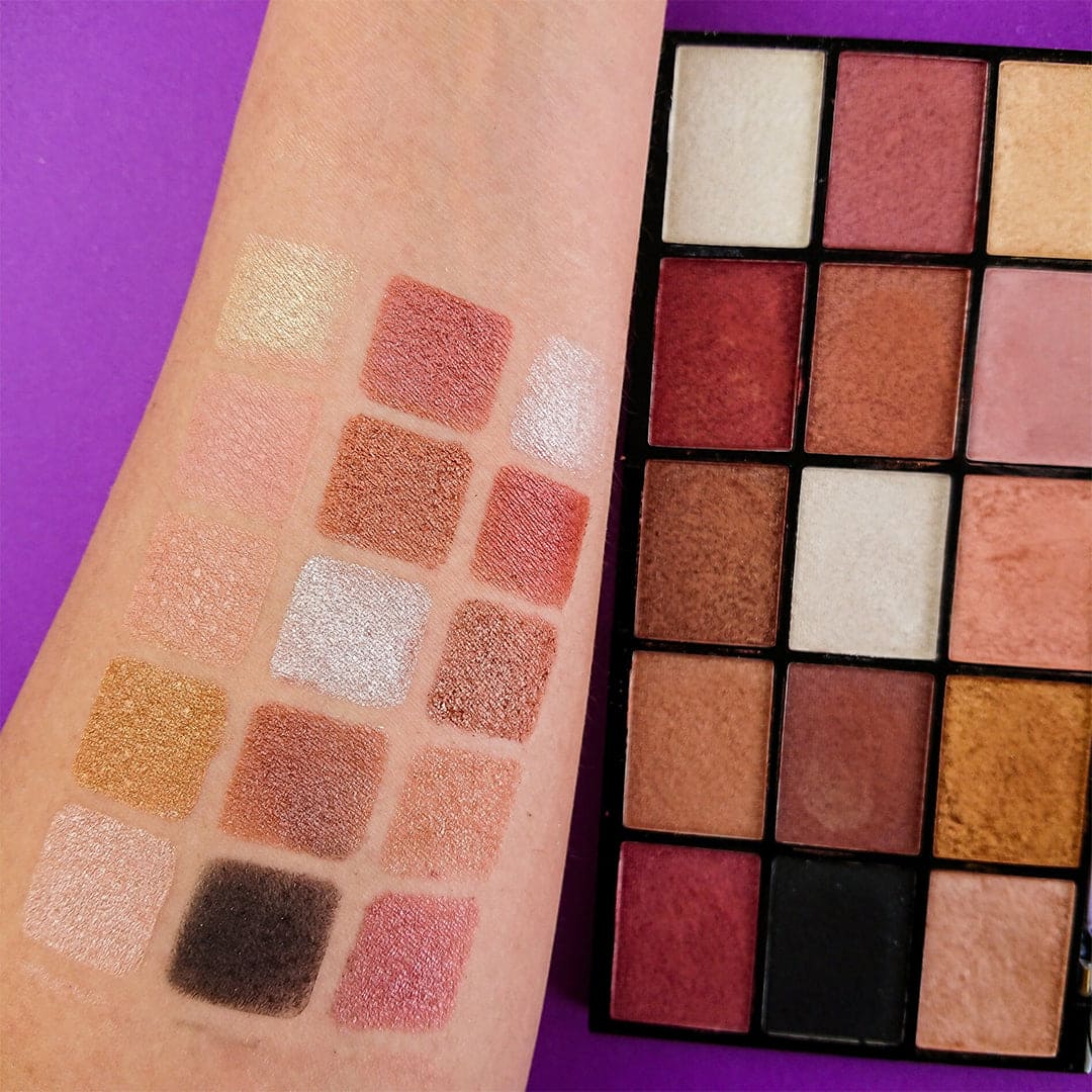 Makeup Revolution Re-Loaded Palette Affection Eyeshadow - XOXO cosmetics