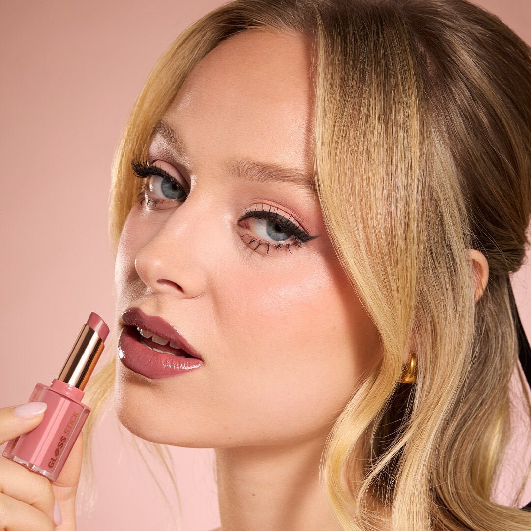 Revolution Pout Lip Gloss Stick Lip Gloss - XOXO cosmetics