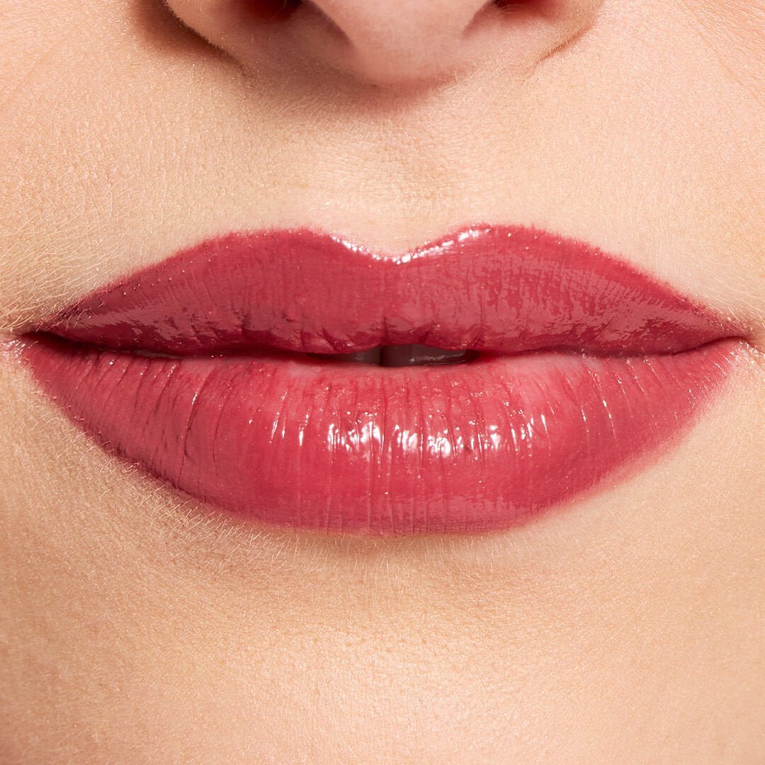 Revolution Pout Lip Gloss Stick Lip Gloss - XOXO cosmetics