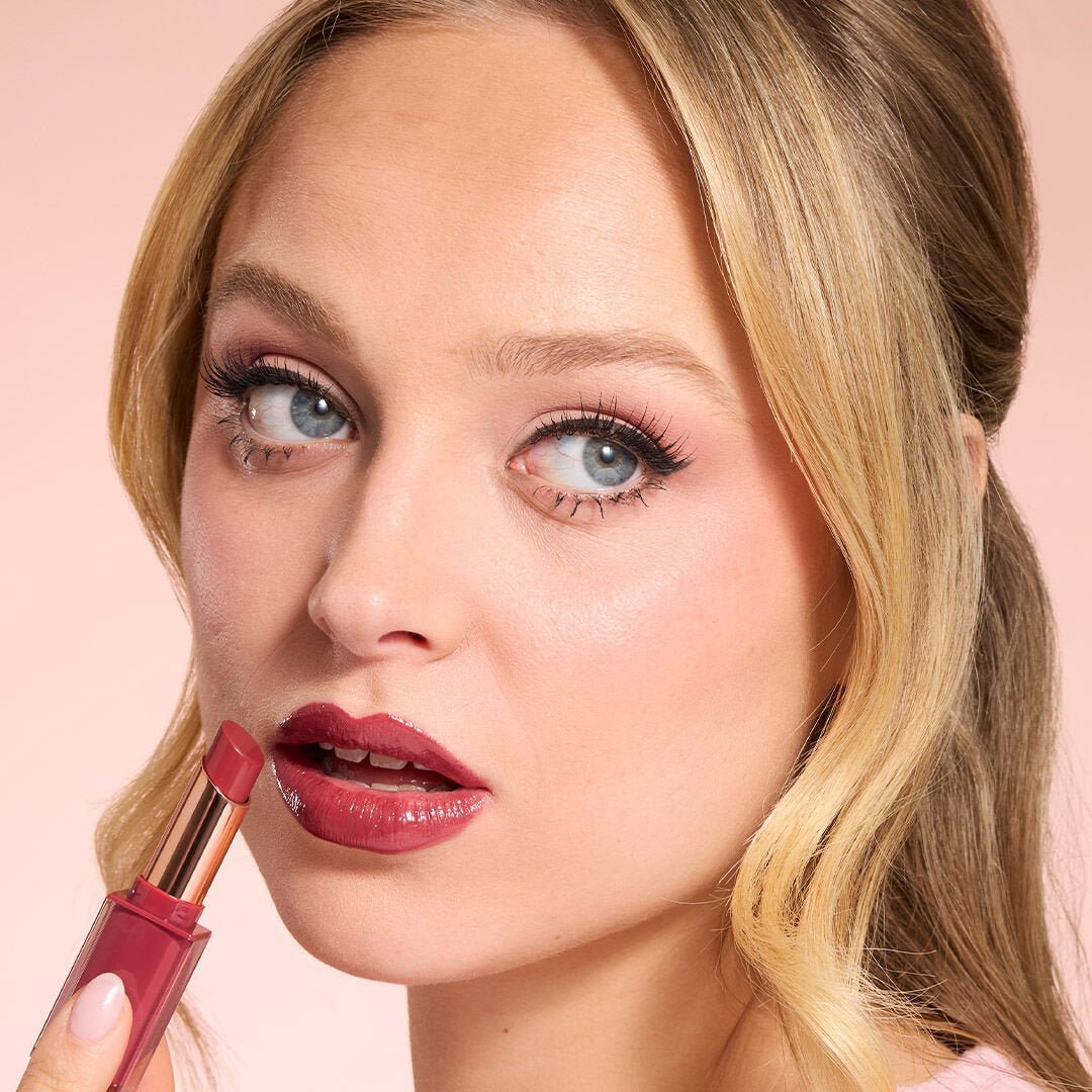 Revolution Pout Lip Gloss Stick Lip Gloss - XOXO cosmetics