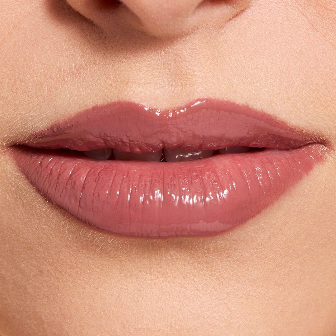 Revolution Pout Lip Gloss Stick Lip Gloss - XOXO cosmetics