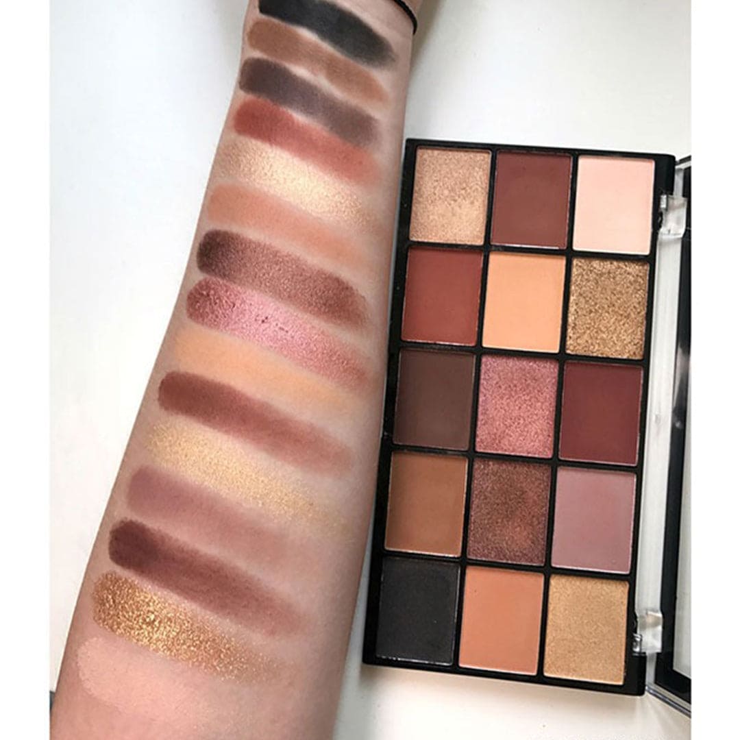 Revolution Reloaded Eyeshadow Palette - Velvet Rose Eyeshadow - XOXO cosmetics