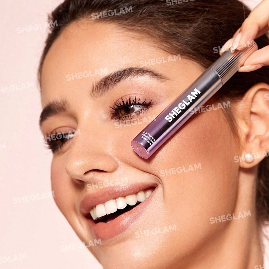 SHEGLAM Flutter Wink Volumizing Mascara Mascara - XOXO cosmetics