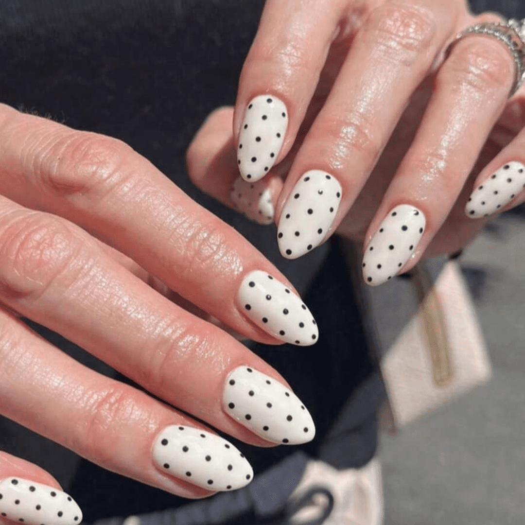 SHEIN 24pcs Almond-Shaped White & Black Polka Dot Press On Nails Press On Nails - XOXO cosmetics