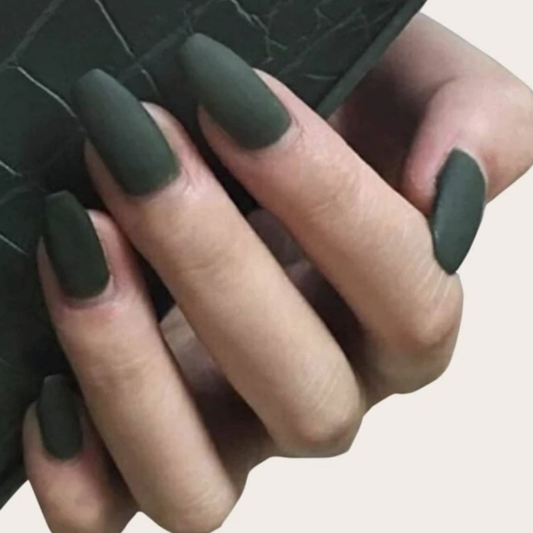 SHEIN 24pcs Mid-Length Almond Shaped Matte Deep Green Color Press On Nails Press On Nails - XOXO cosmetics