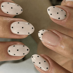 SHEIN 24pcs Minimalist Black Polka Dot Short Oval Press On Nails Press On Nails - XOXO cosmetics