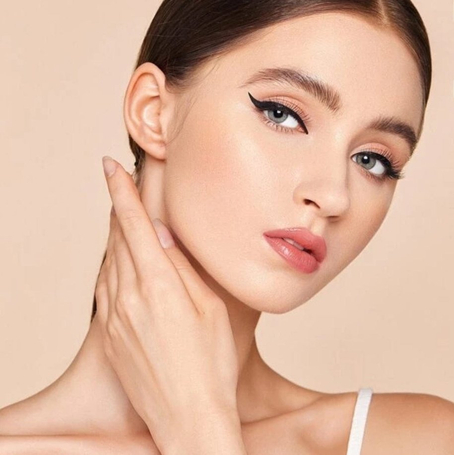 SHEGLAM Eternal Beauty Liquid Eyeliner - XOXO cosmetics